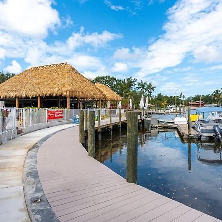 Waterfront, Pool, Tiki Bar & Grill, Gym, Location! Apartment Sarasota Exterior photo